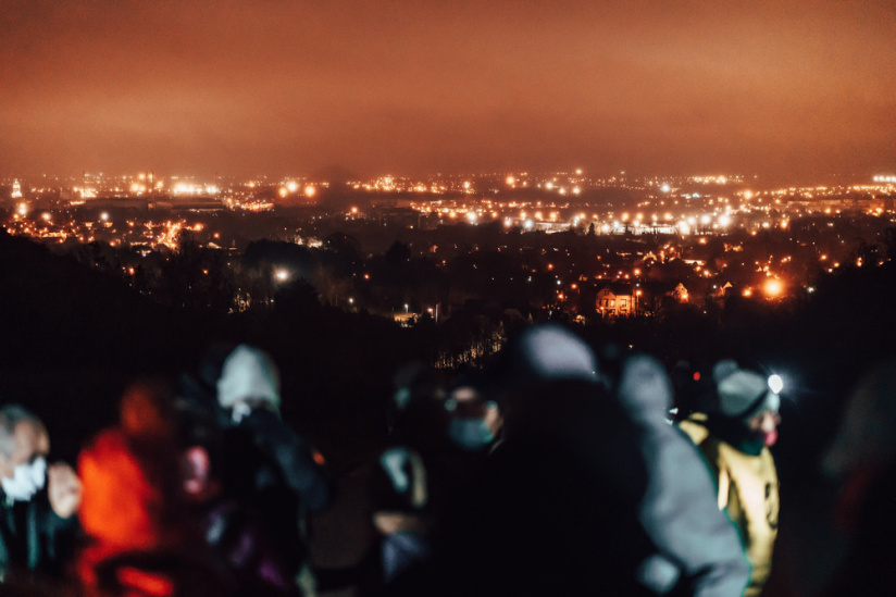 Le Festival de la Sainte-Barbe : le festival des arts et du feu à Lens  - Le Festivale de la Sainte Barbe : le festival des arts et du feu à Lens    ascension terrils loos   977869