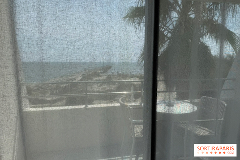 Première vue sur la Méditerranée depuis la chambre
