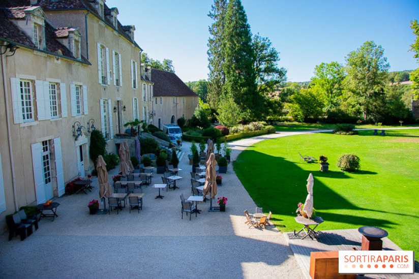 Le Château de Vault-de-Lugny, un écrin royal à deux heures de Paris