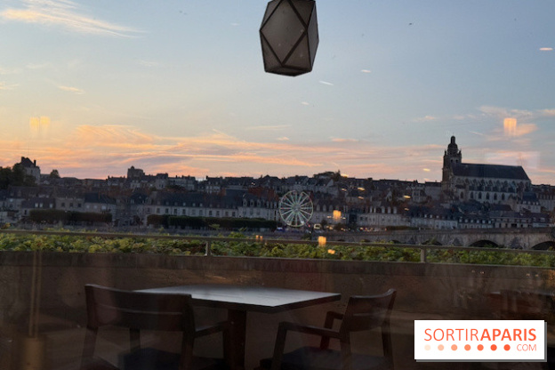 Blois au coucher du soleil depuis Amour Blanc