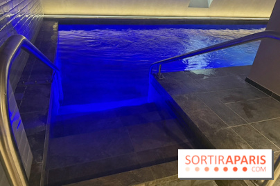 Accès à la piscine du spa
