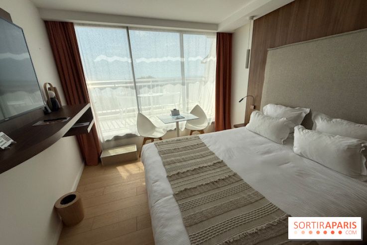 Une chambre double face à la Méditerranée