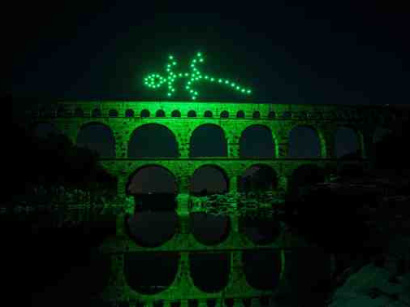 Découvrez les spectacles son et lumière avec drones au Pont du Gard cet été 2023 !