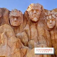 Le monument Naruto de Konoha Land au Parc Spirou