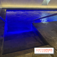 Accès à la piscine du spa