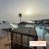 Villa Le Blanc Gran Meliá : piscine principale au coucher du soleil
