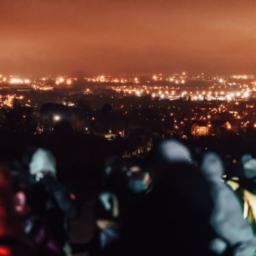 Le Festival de la Sainte-Barbe : le festival des arts et du feu à Lens  - Le Festivale de la Sainte Barbe : le festival des arts et du feu à Lens    ascension terrils loos   977869