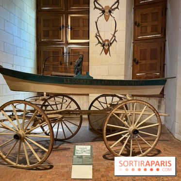 Voiture hippomobile ancienne