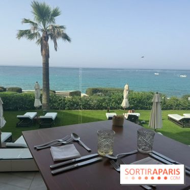 Villa Le Blanc Gran Meliá : table du restaurant Nivi avec vue mer