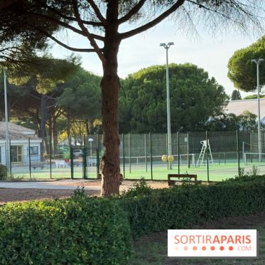 Les courts de tennis près du Ponant