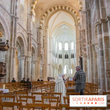 Le Château de Vault-de-Lugny - excursions dans la région