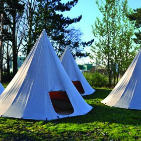 Tipi ©Festival Cabaret Vert 