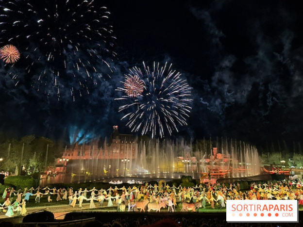 La Cinéscénie sous les feux d'artifice