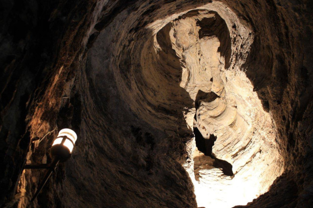 les Grottes de la Balme 